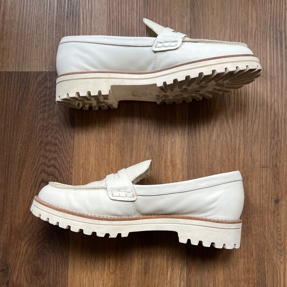 Dolce Vita Reptile Skin Effect Lug Sole Loafers - Picture 3 of 11